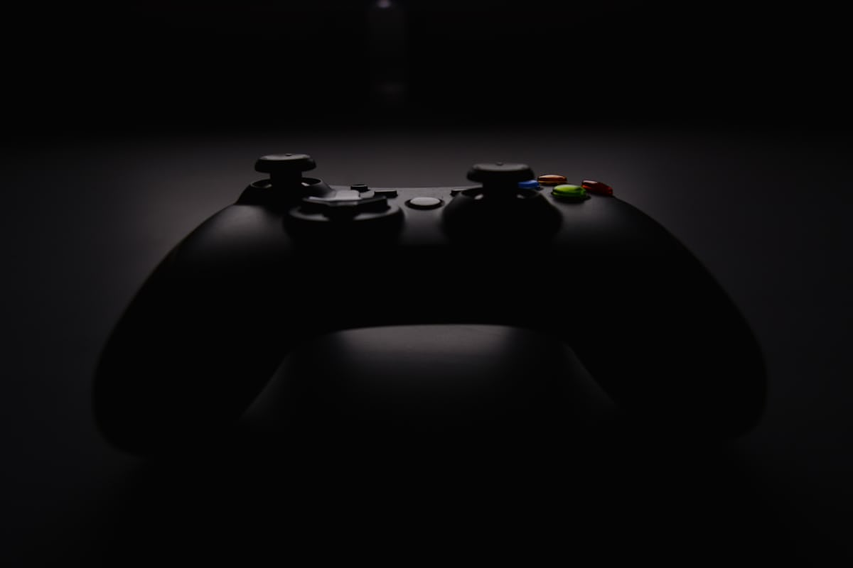 Trending mobile games on multiple devices