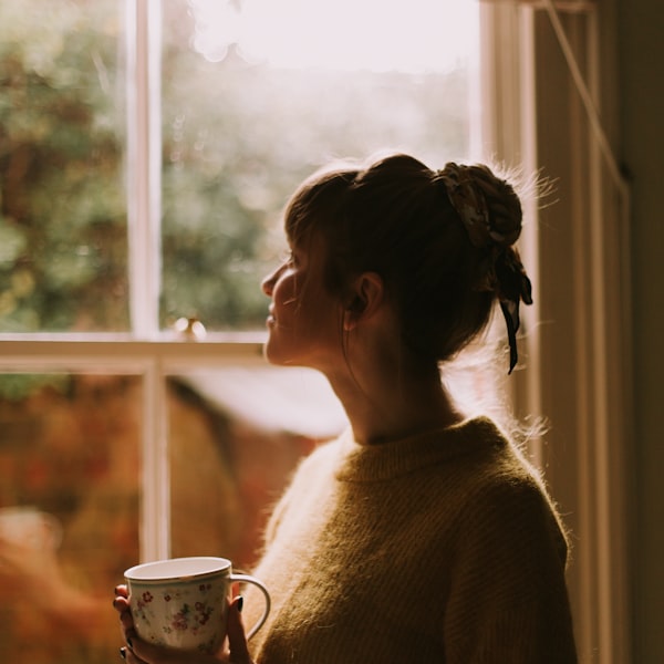 Portrait photo of reader Sophie Tan